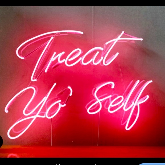 Treat yo self! - Picture 1 of 2